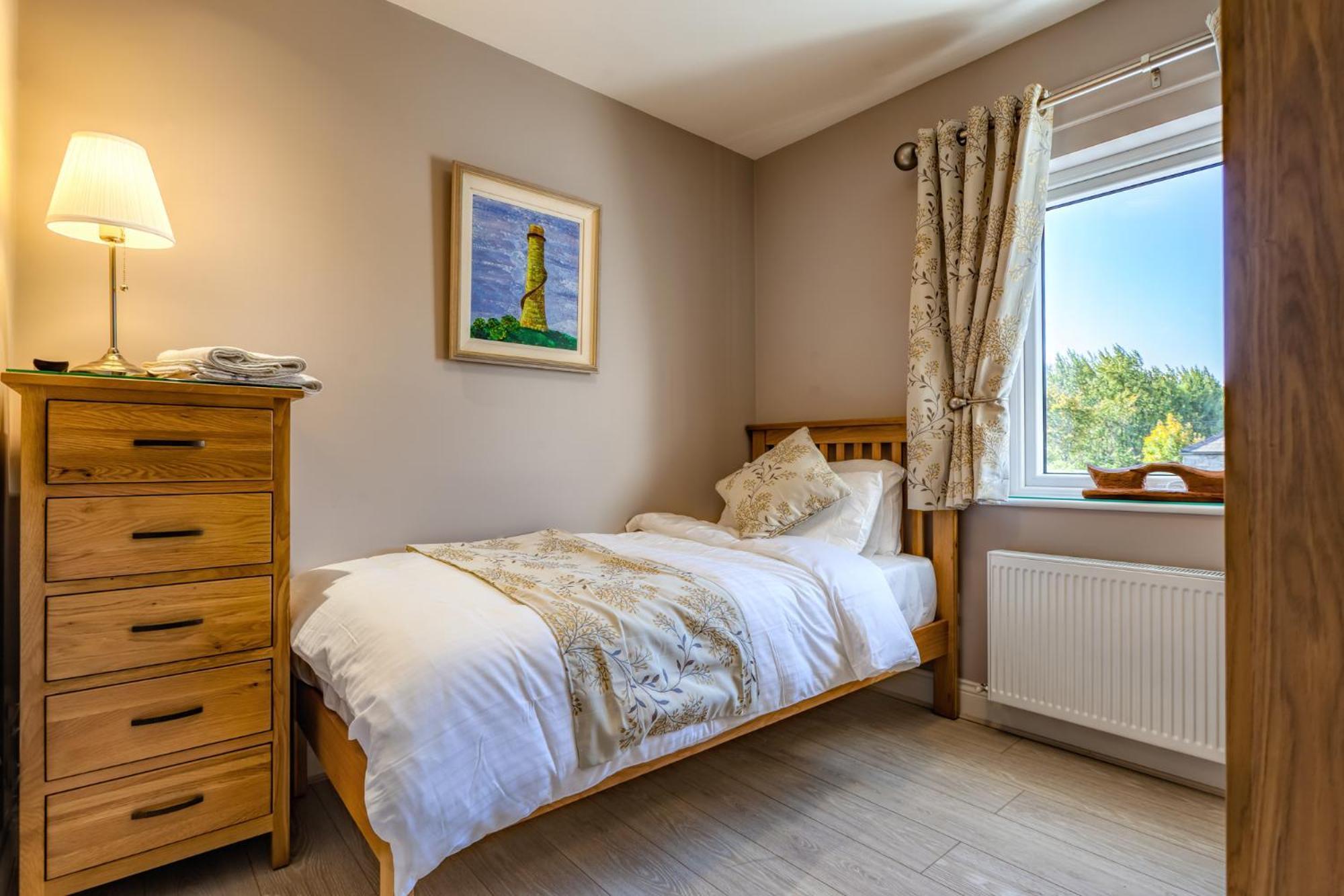 Tintawn House Hotel Sandyford Ngoại thất bức ảnh